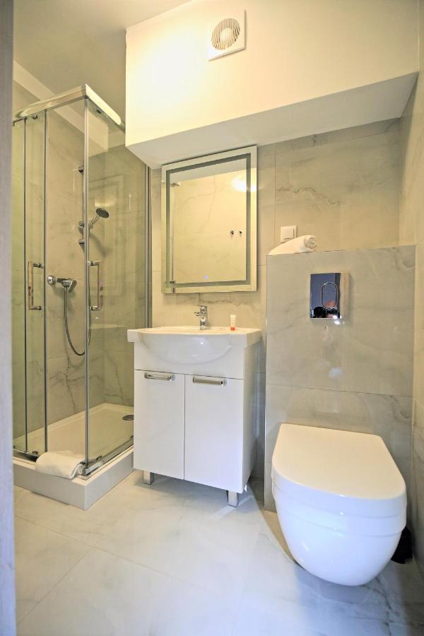 Apartament Swietojanska Przy Nabrzezu By Noclegi Renters Gdynia Exterior photo
