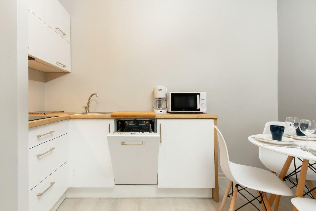 Apartament Swietojanska Przy Nabrzezu By Noclegi Renters Gdynia Exterior photo